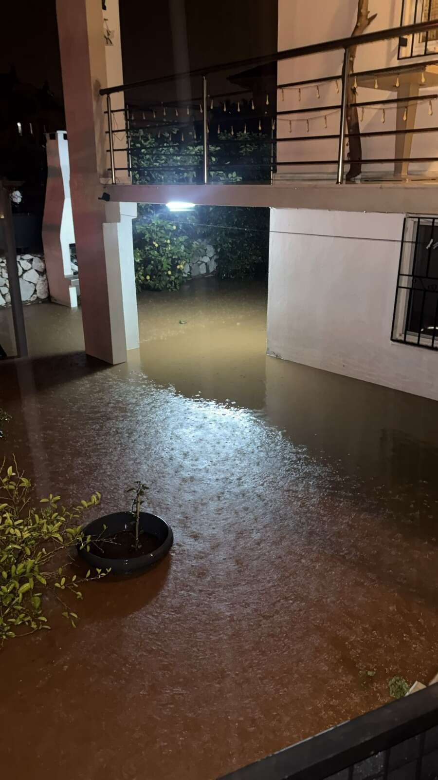 Muğla'nın Cennet İlçelerinde Felaket: Sağanak Sele Döndü, Marmaris’te Acı Son 8